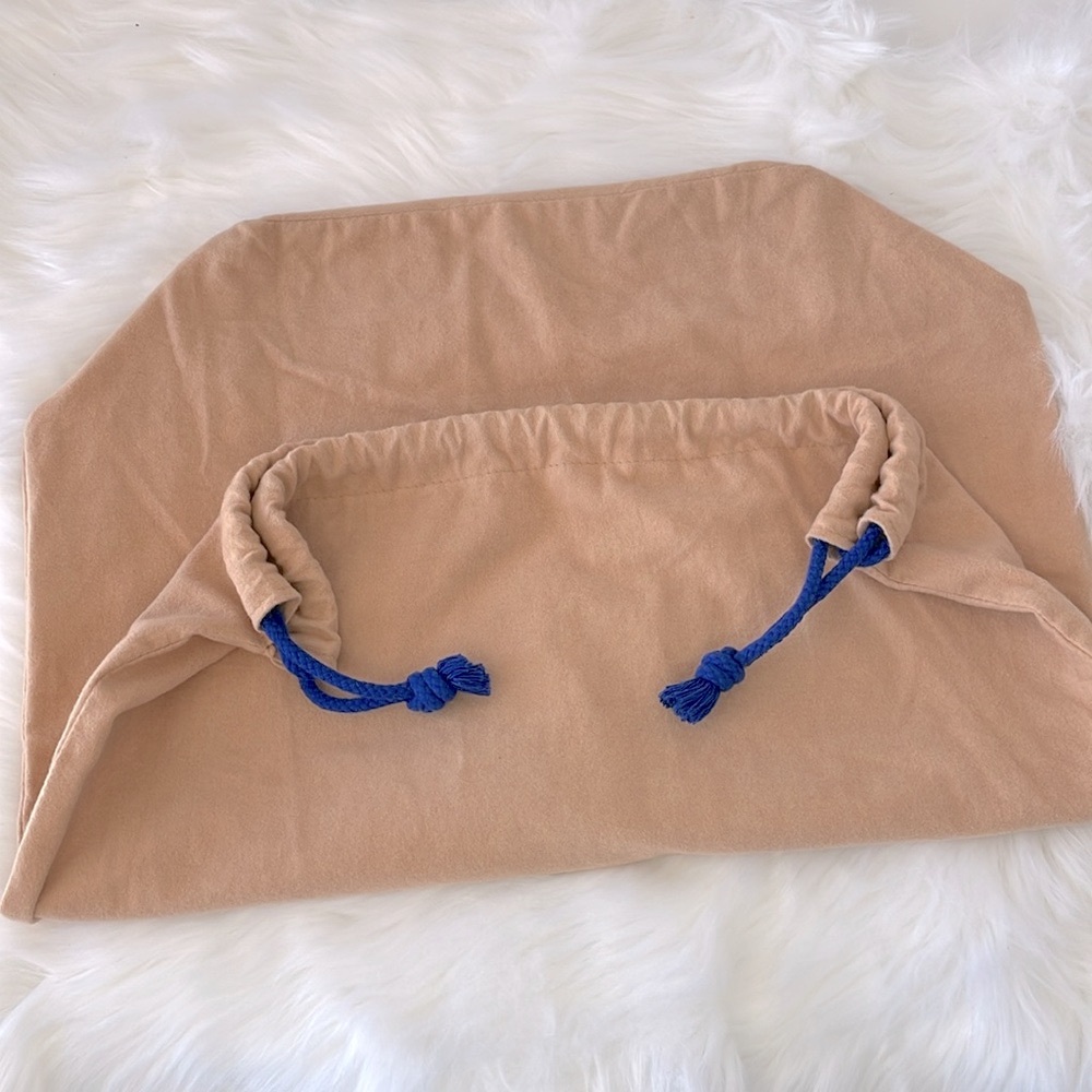 Louis Vuitton Tan Drawstring Dust Bag - Picture 3 of 15